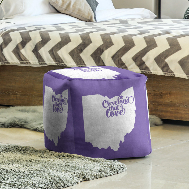 Repose-pieds cube cleveland ohio, Mauve