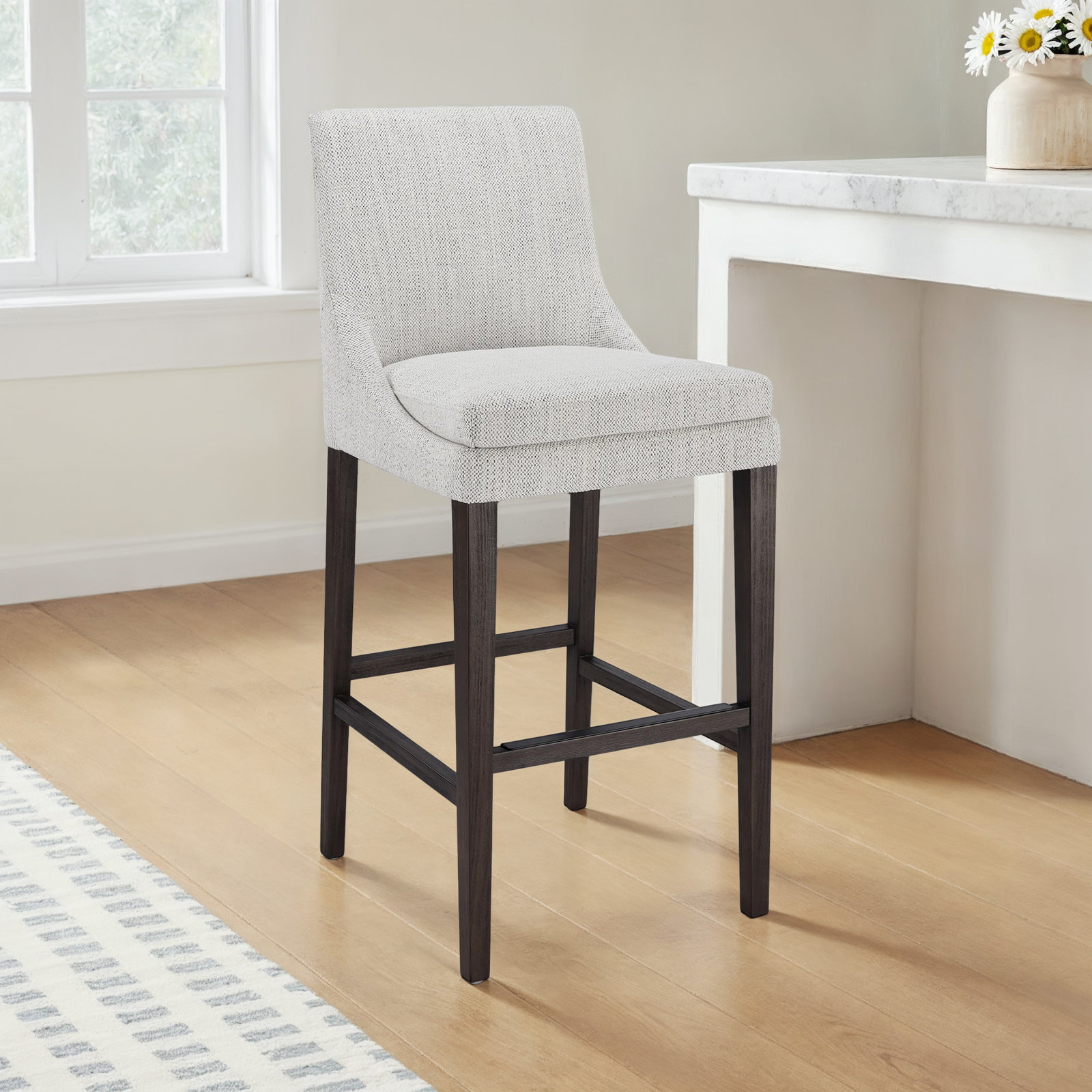 Niara Bar and Counter Stool, Bar Stool (30” Seat Height)