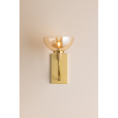 Eva Single Light Wallchiere