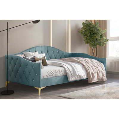 Biquele Upholstered Daybed