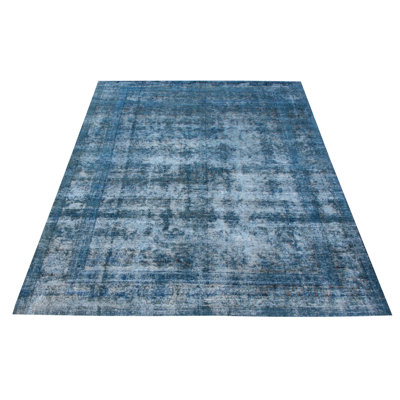 Tapis bleu foncé à transition de couleur 6 pi 5 po x 9 pi 5 po