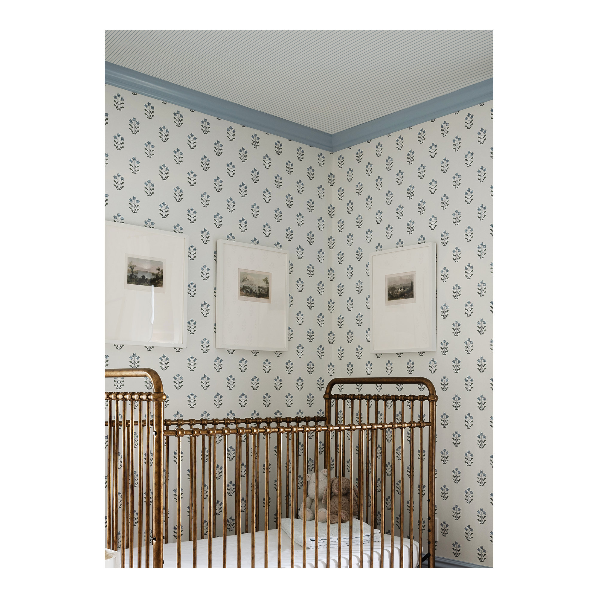 Oliver Striped Wallpaper, Light Blue