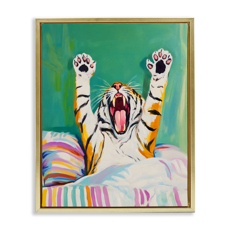 Cadre flottant Big Tiger Morning Yawn, design par Arlington Prints, H 31 po x l 25 po, Cadre flottant métallique doré