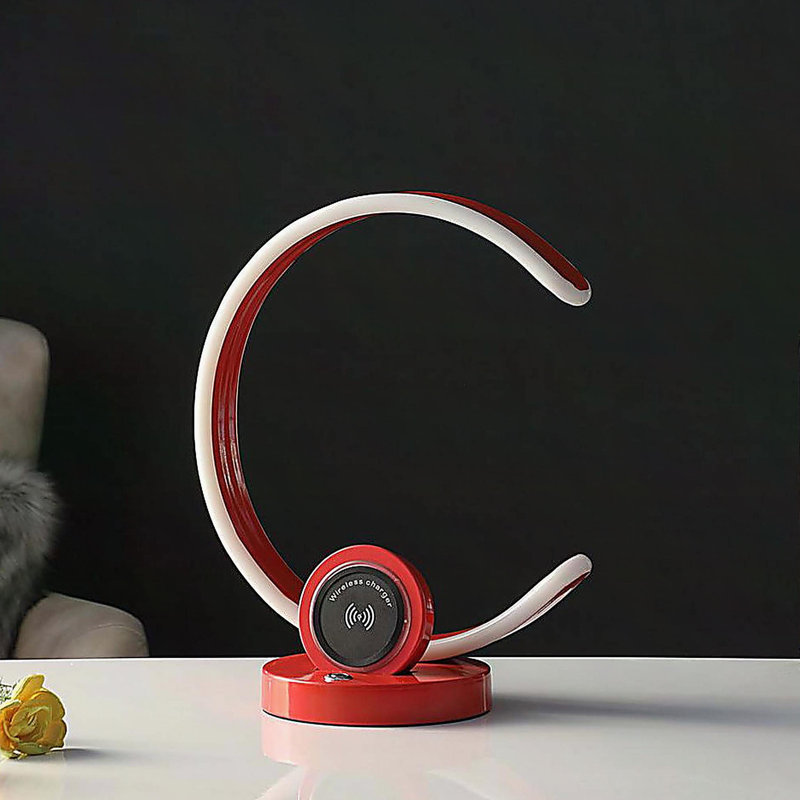 Lampe de table rouge vif de 13,25 po en forme de C avec port USB / sans fil et gradateur tactile, Rouge