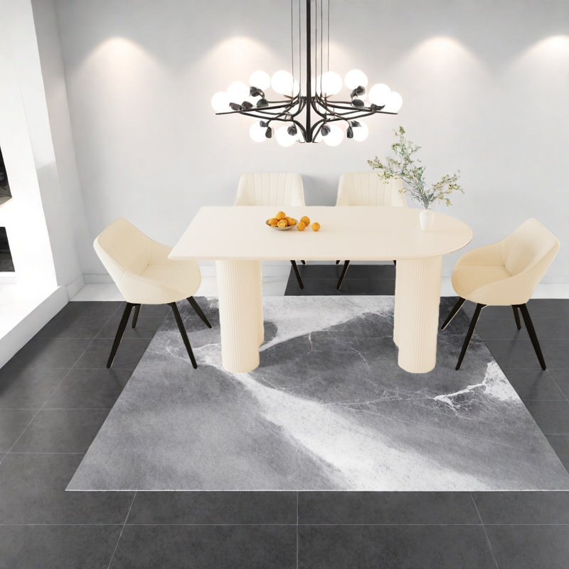 Ensemble de table de salle à manger élégant en MDF avec finition crème et chaises en métal pour la maison