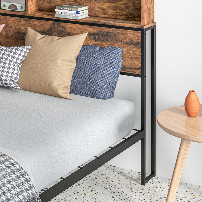 Ducan Bed, Double (4'6)