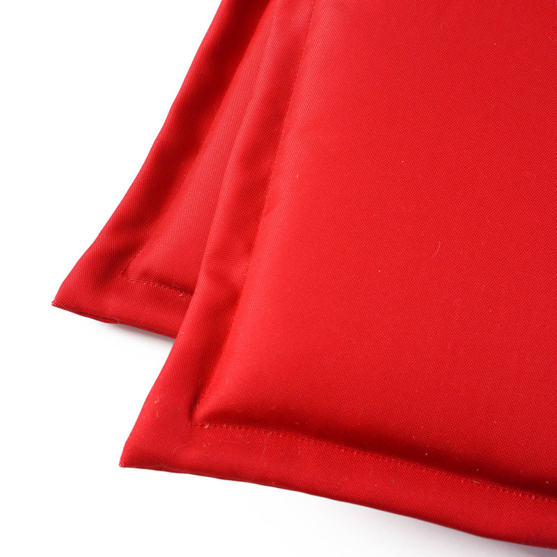 Coussin de siège d'extérieur 2 pièces Pervis l 20 po x P 17 po, Rouge