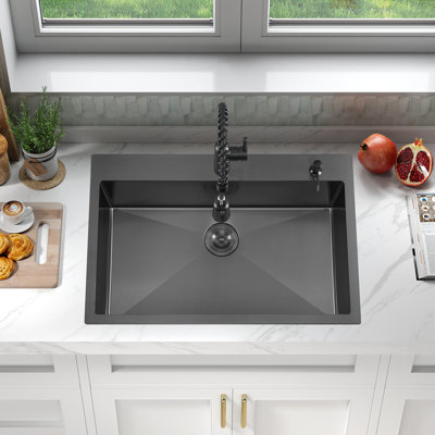 Évier de cuisine à simple cuve en acier inoxydable noir résistant aux égratignures 33 po avec crépine Attop