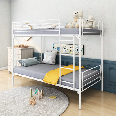 Lit superposé en métal Twintwin, blanc. Gain de place. Lattes robustes, silencieuses. Pour un accès facile. Structure de rangement sous le lit disponible - efficace. Pas de bruit, stable. Commodité. Extra