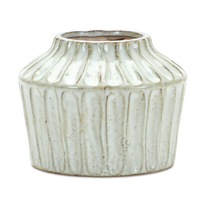 Ribbed Round Terracotta Table Vase