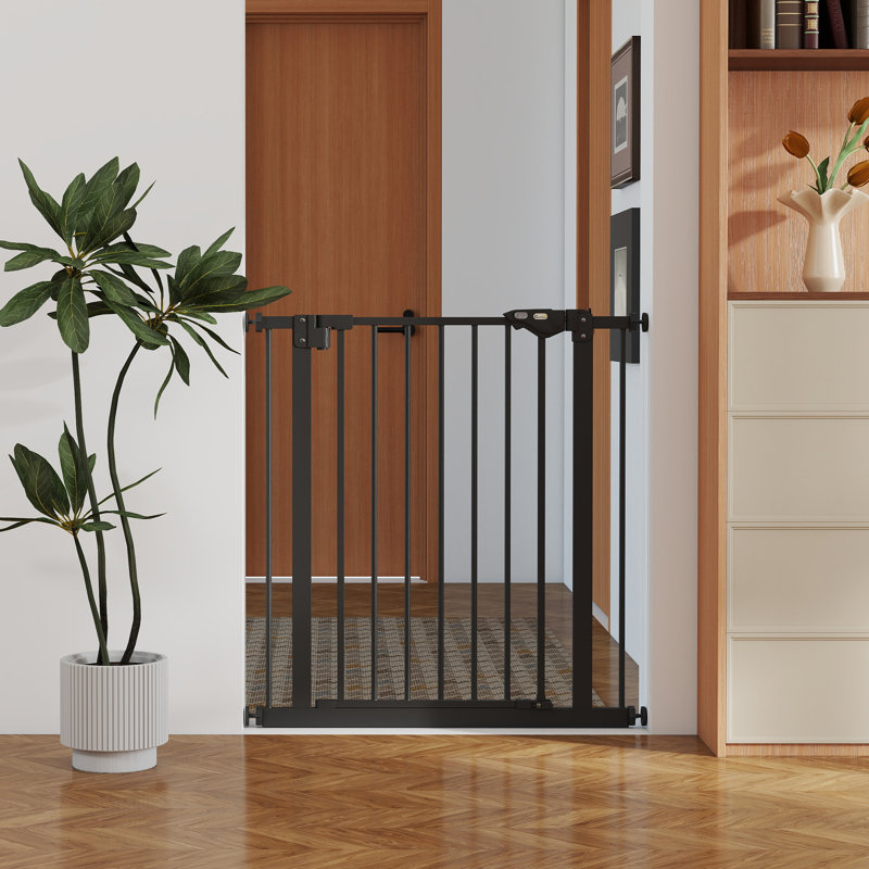 Adjustable Safety Gate with Adjustable Screws, 74-80 cm, Black