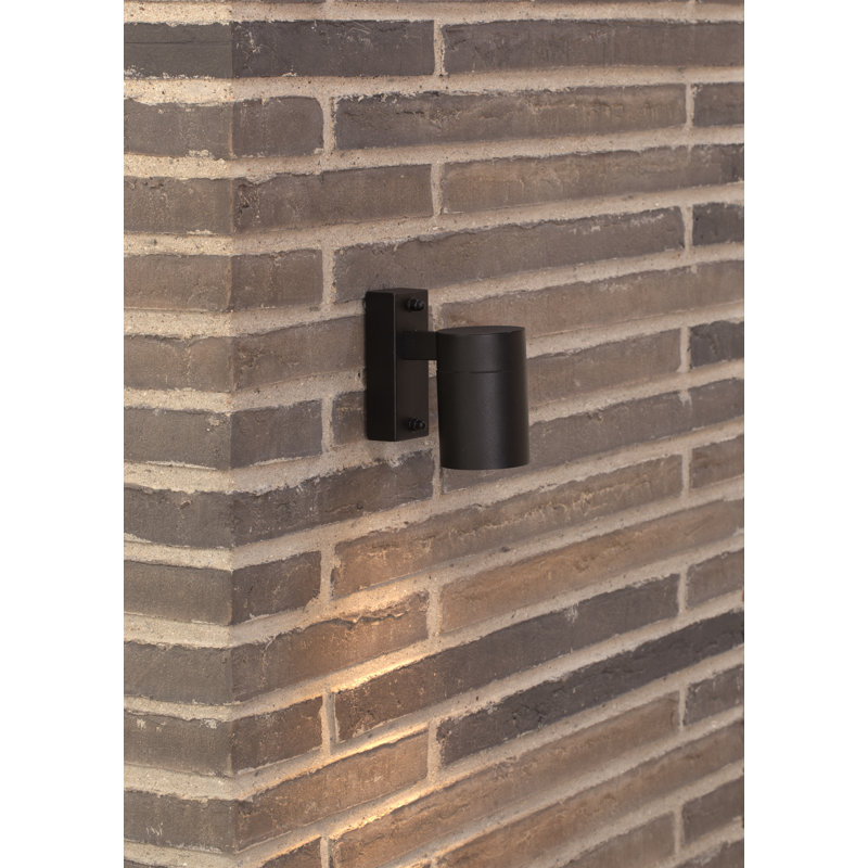 Scandinavian Outdoor Armed Sconce, Black