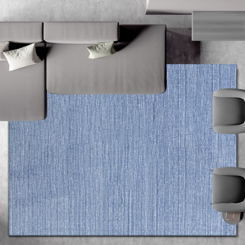 Area Rug in Blue, Rectangle 4' x 6'