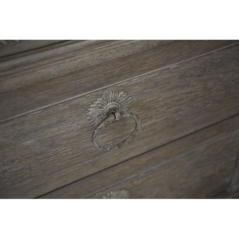 Summer Creek 44.02'' W 8 - Drawer Dresser