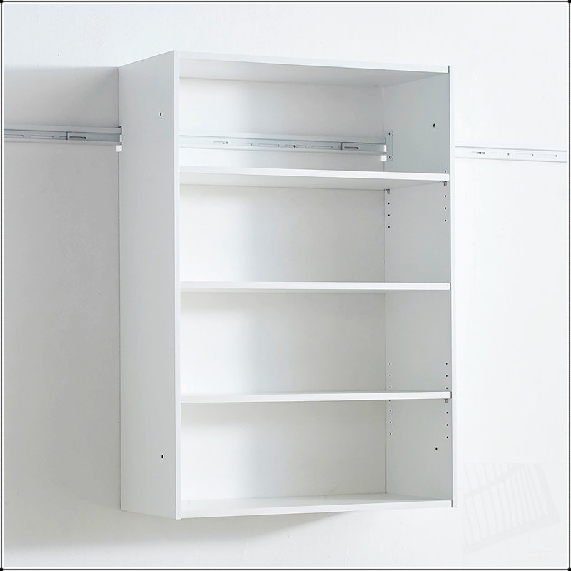 Système de placard mural en bois blanc Devi avec unités modulaires pour des solutions de rangement personnalisables
