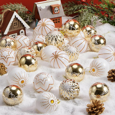 30 Pcs 2.36inch Christmas Balls Ornaments, Gold & White Assorted Christmas Hanging Ornaments, Shatterproof Balls Decor for Xmas Tree Wreath Garland Holiday Indoor Party