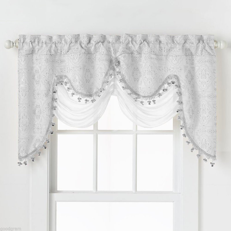Munsell Damask Swag Window Valance, White