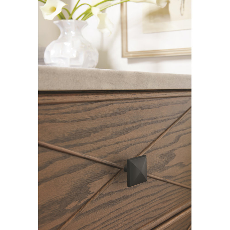 Poignée extensible carrée, H 1,5 po x l 1,5 po x P 1,13 po, Noir mat