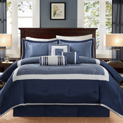 113611284-8CDE Comforter
