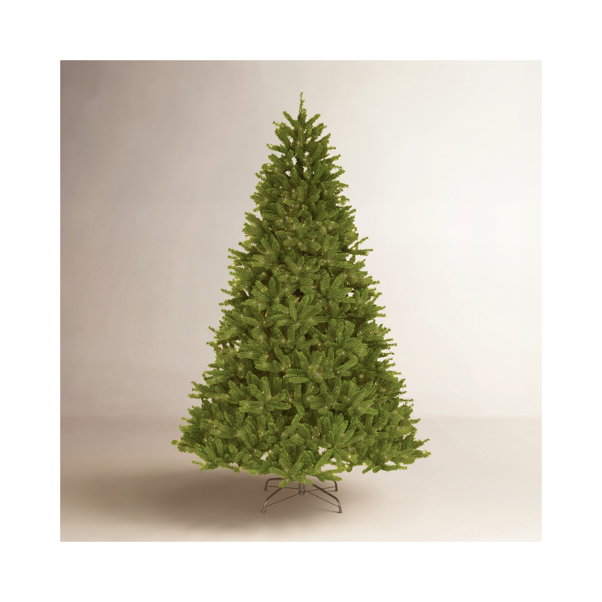 Grande Fir Medium Tree with Clear Lights, 7.5' H
