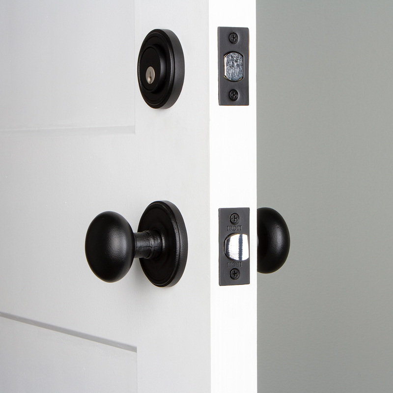 Ageless Iron Loch Rosette Entry Set with Single Cylinder Deadbolt and Keep Knob, 2.375
