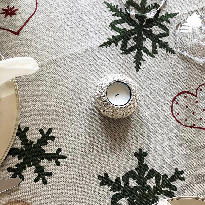 Noelle Geometric Tablecloth, 128" L x 70" W