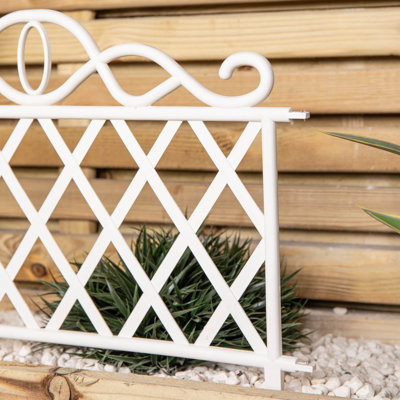 Samuel Alexander 27 cm H x 48 cm W Plastic Border Fencing
