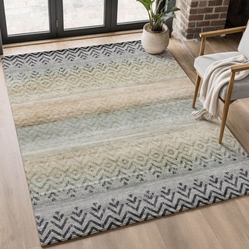 Tapis géométrique de qualité supérieure lavable à la machine Mayfield, Gris, 5 pi x 7 pi 6 po