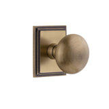 Grandeur Concealed Screw Mechanism Mushroom Knob with Square Rosette
