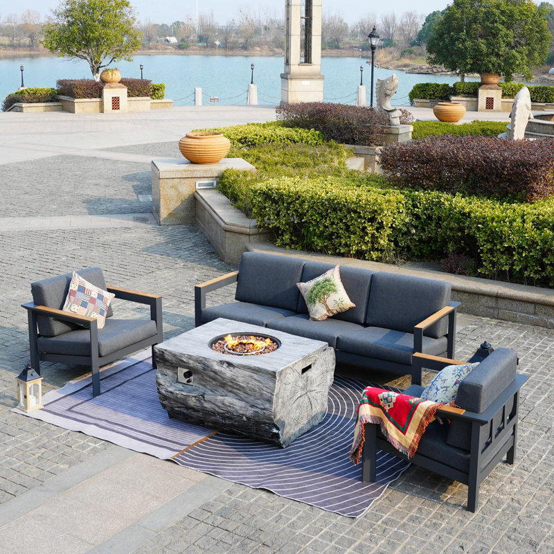 Ensemble de patio complet 4 pièces avec coussins