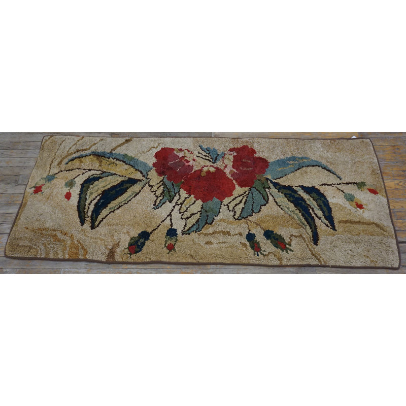 Antique American Folk Art Red Rose Pattern Hooked Rug