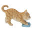 Chaton lavant le sol