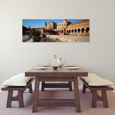 Art contemporain, Plaza Espana, Séville, Espagne