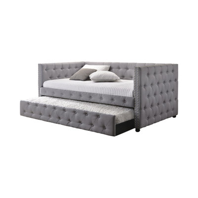 Sacoyia Upholstered Daybed