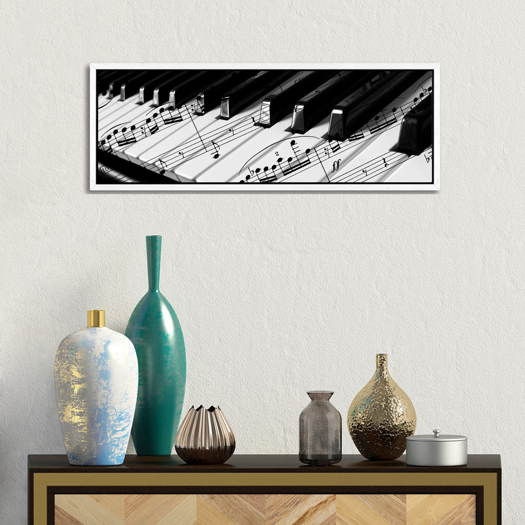 Klavier von Unbekannter Künstler - Panoramaleinwand auf Leinwand Giclée auf Leinwand