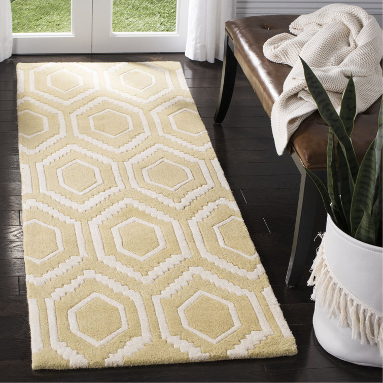 Deedie Hand Tufted Wool Geometric Rug
