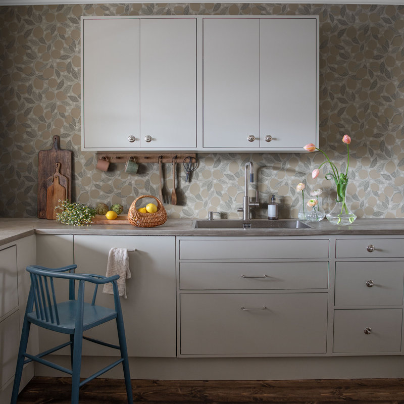 Crist 10.05m x 53cm Matte Paste the Wall Wallpaper Roll, Grey/Blush