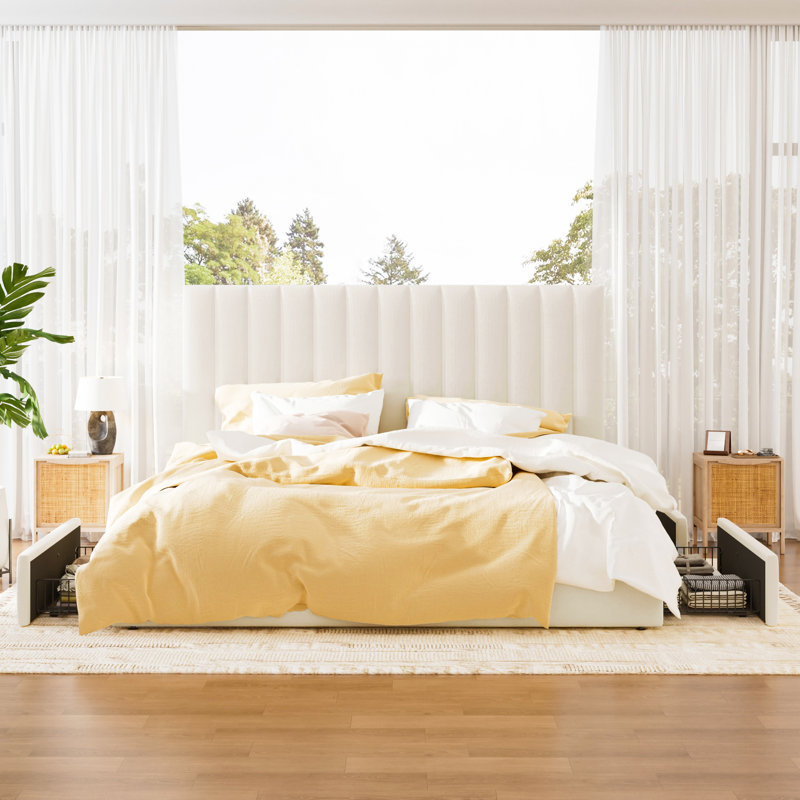 4-Drawer Velvet Upholstered Storage Platform Bed with Adjustable Headboard, King, Cream