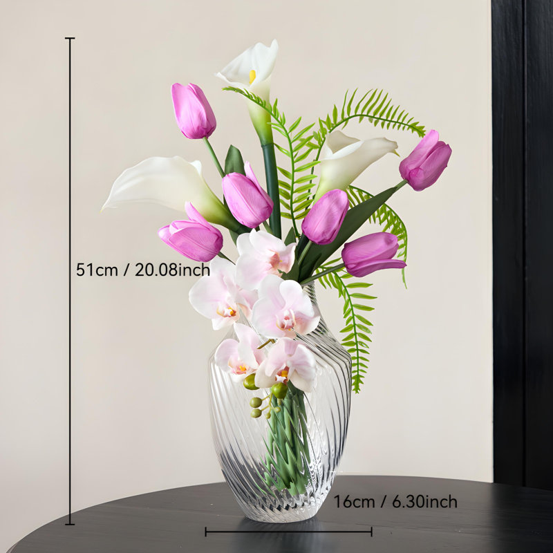 Ornements de fleurs simulées
