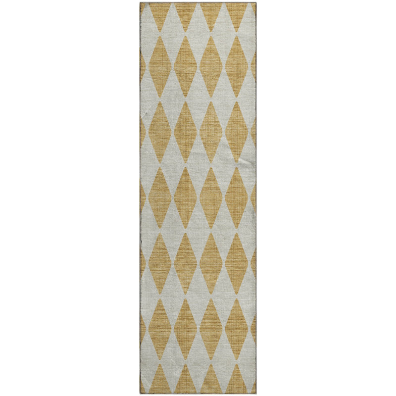 Premium Machine Washable Cerrito AMF578 Gold Rug, Runner 2'3" x 7'6"