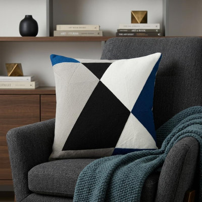 Coussin décoratif à motif géométrique brodé gris Hexa 20 "x 20" Parkland
