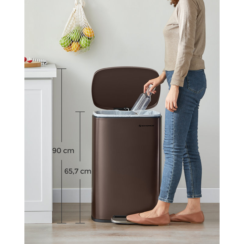 Chidunelo Plastic Step On Kitchen Trash Can - 50L, Brown