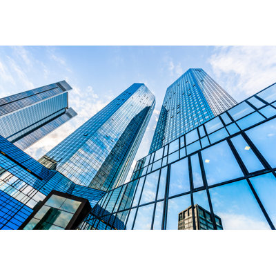 Skyscrapers in Business District - Photographie sur toile tendue