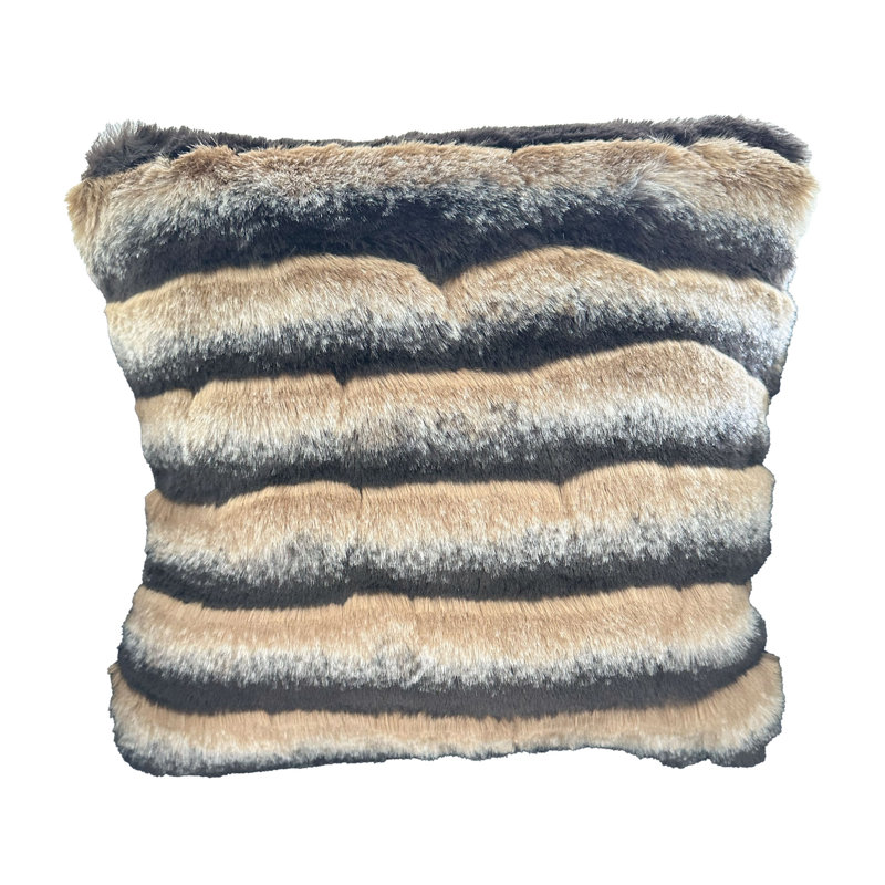 Coussin Wild Wolf, 20 po x 20 po