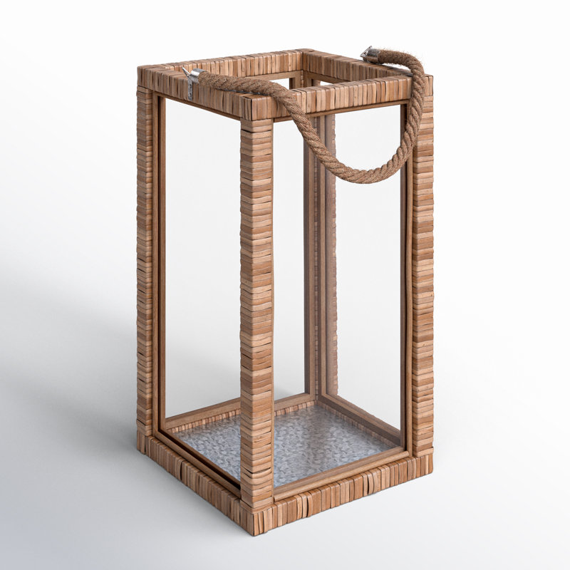 Grand lanterne à panneau de verre avec cadre en bois Portolan, H 18,5 po x l 11,25 po x P 11,25 po