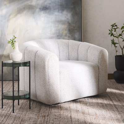 Fauteuil pivotant de 38 po de large Iyari