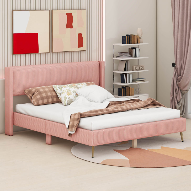 Grand lit plateforme en velours côtelé avec pieds en métal, Rose