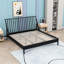 Lit plateforme en bois avec tête de lit-678409813-678409811
