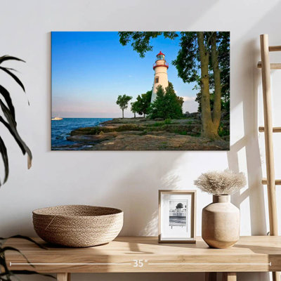 Aletra Ohio Marblehead Lighthouse