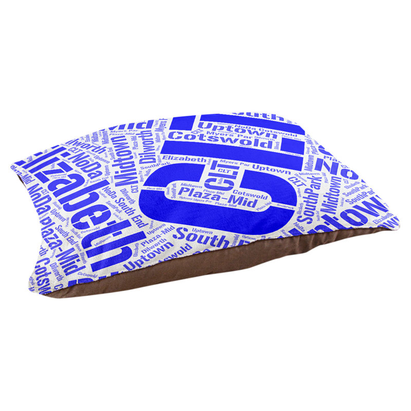 Coussin de chien « districts », Moyen (H 9,5 po x l 28 po x P 18 po), Charlotte, Bleu
